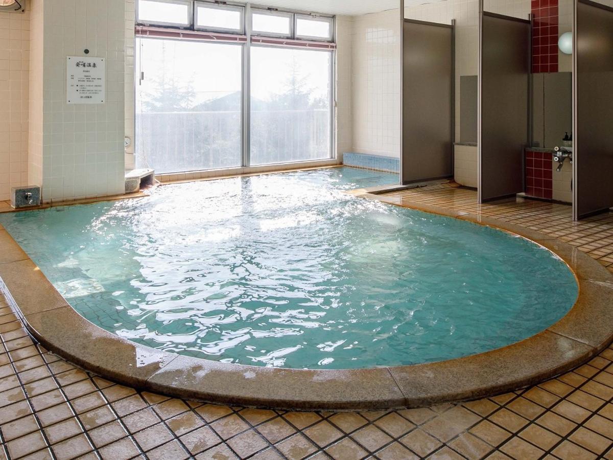 Hotel Iwasuge Яманучи Екстериор снимка