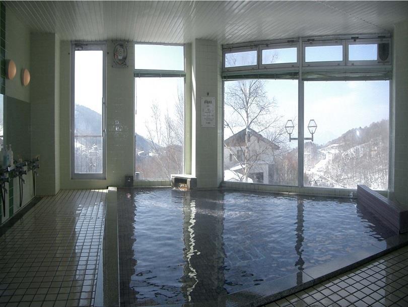Hotel Iwasuge Яманучи Екстериор снимка